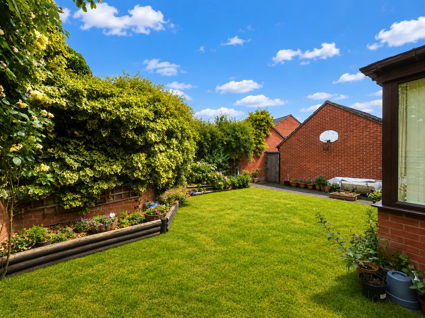 House Minorca Grove in Shenley Brook End
