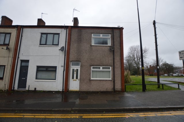 House Leigh Road in Wigan