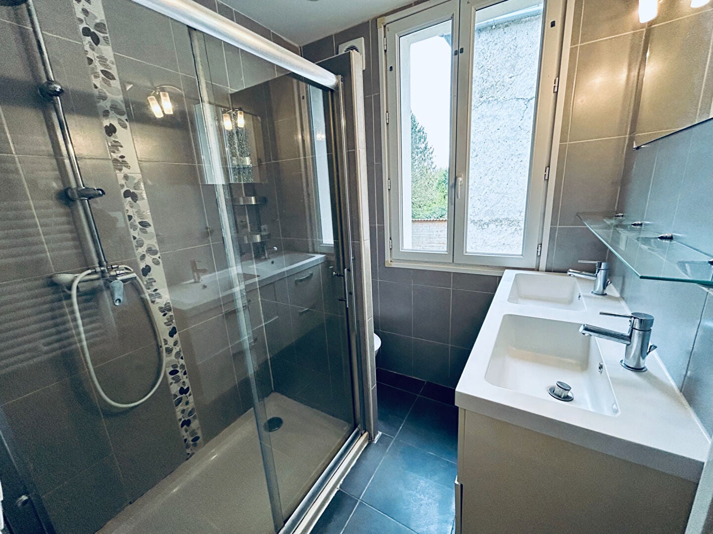 House D 402 in Jouarre