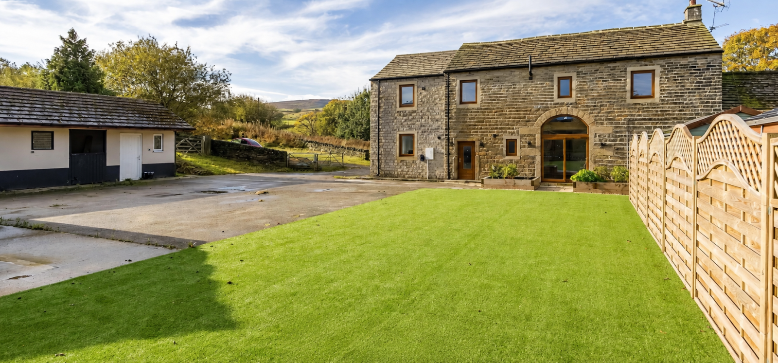 House Holt Head Road in Kirklees