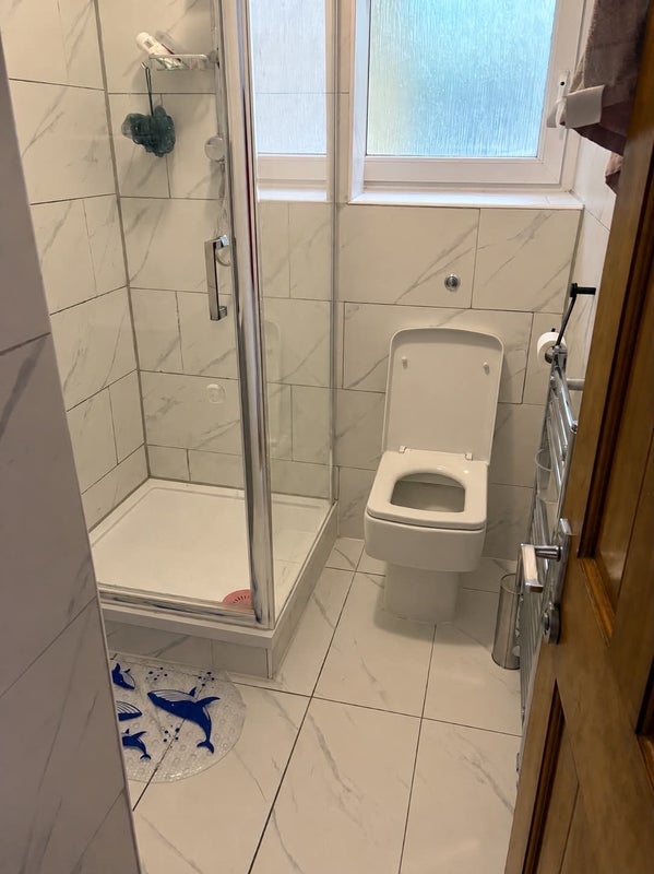 Room Empson Street in Greater London