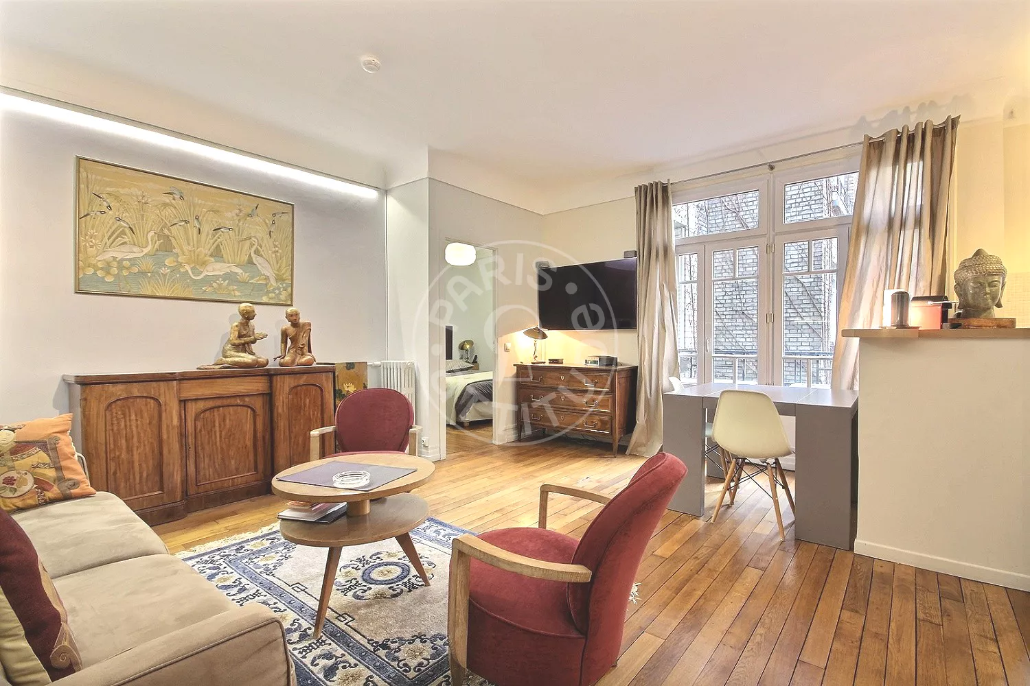 Flat Rue Michel-Ange in Paris