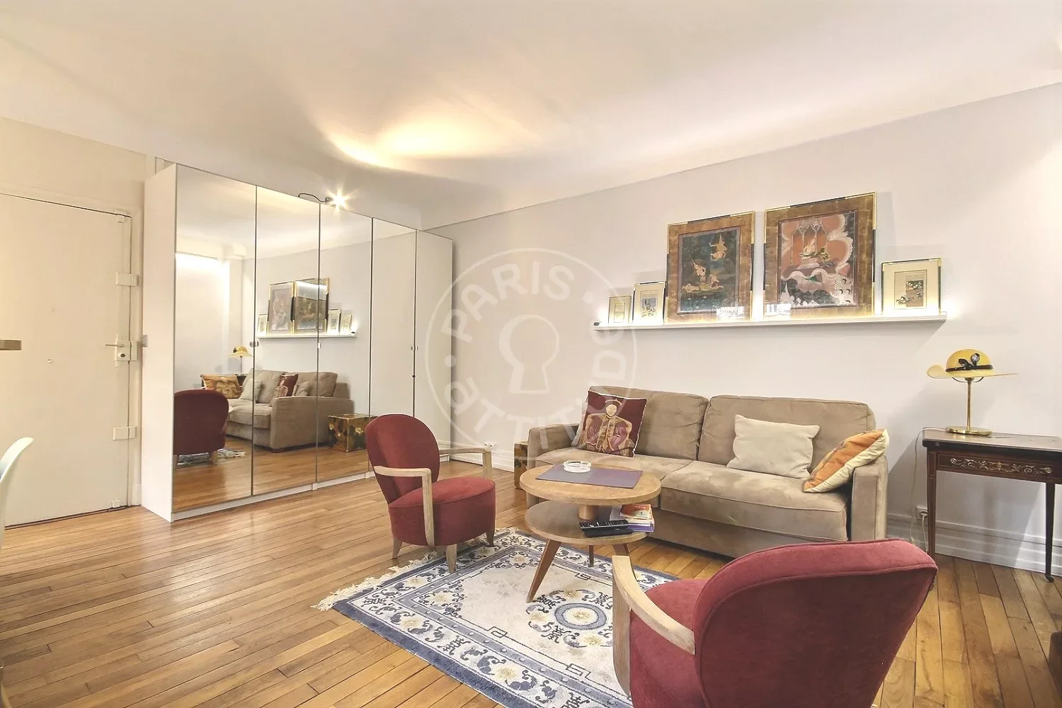 Flat Rue Michel-Ange in Paris