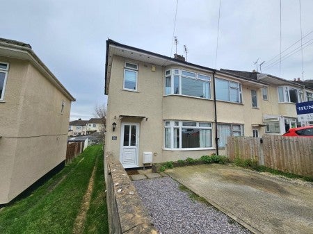 House Lawrence Grove in Dursley