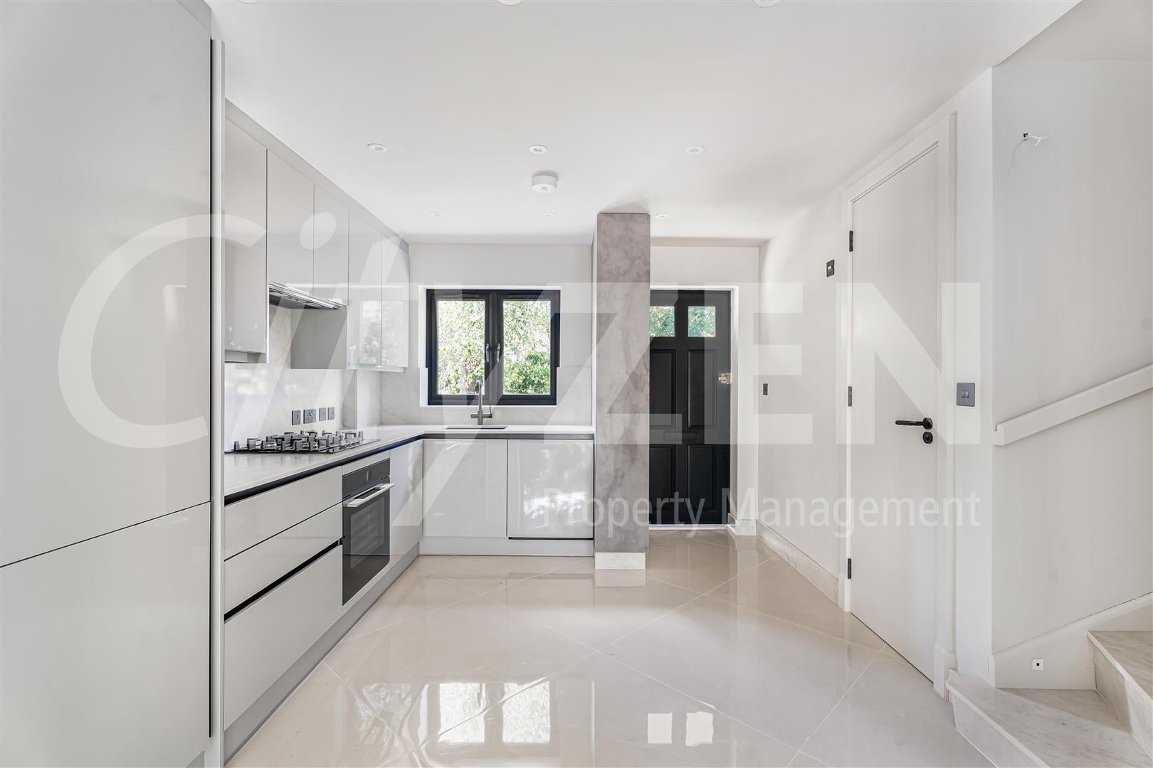 House Osborne Close in Greater London
