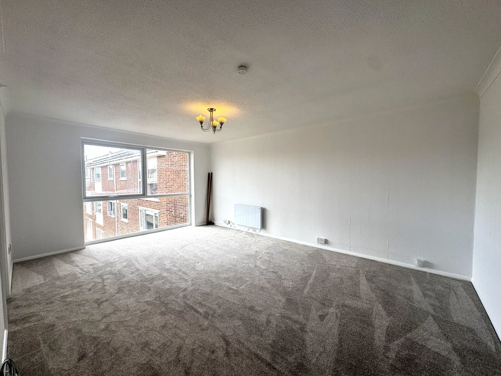 Flat Trafalgar Way in Braintree