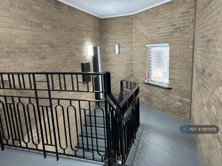 Flat Addison Crescent in Crieff