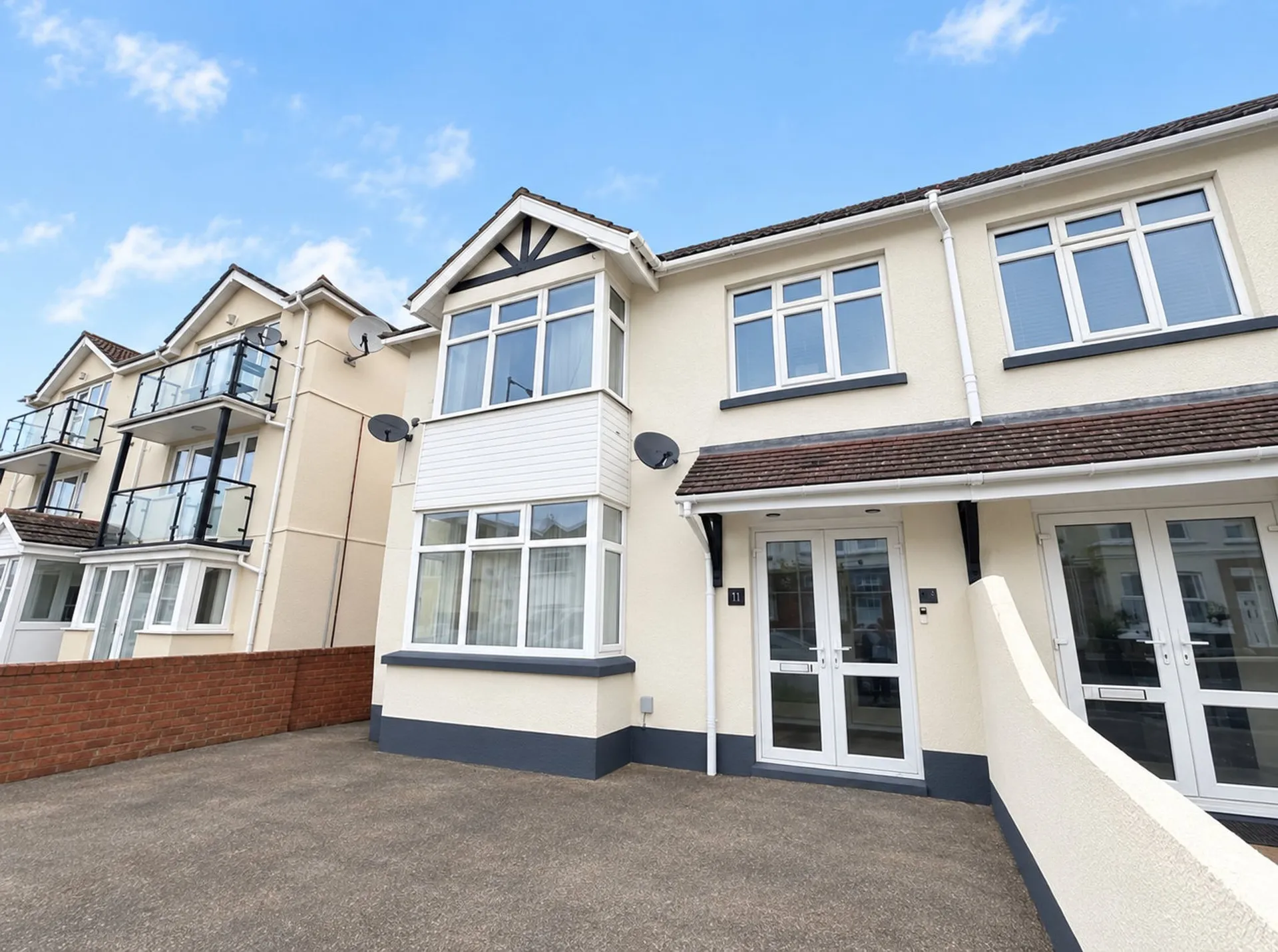 Flat Manor Road in Paignton