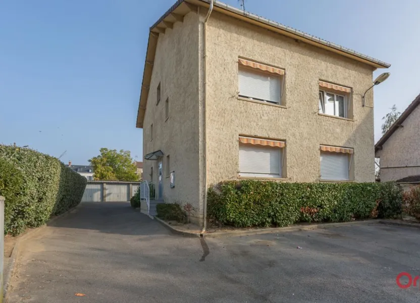 Appartement Ruelle des Néfliers à La Ville-du-Bois