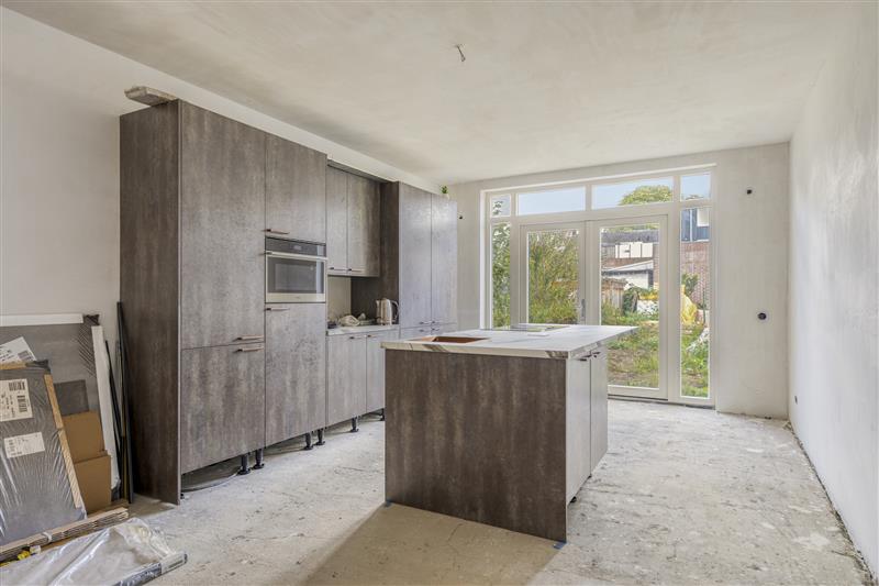 Tussenwoning te koop: Nijverstraat 146, Tilburg