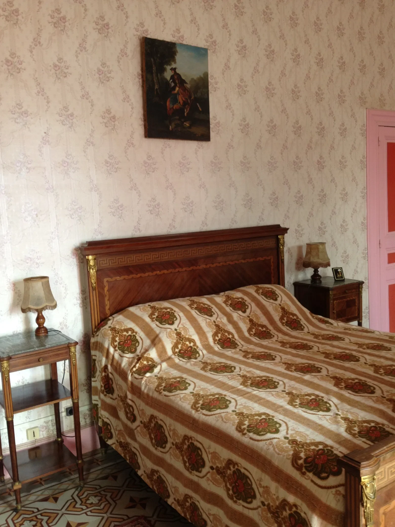 Chambre Mas de Guyot à Fontanès