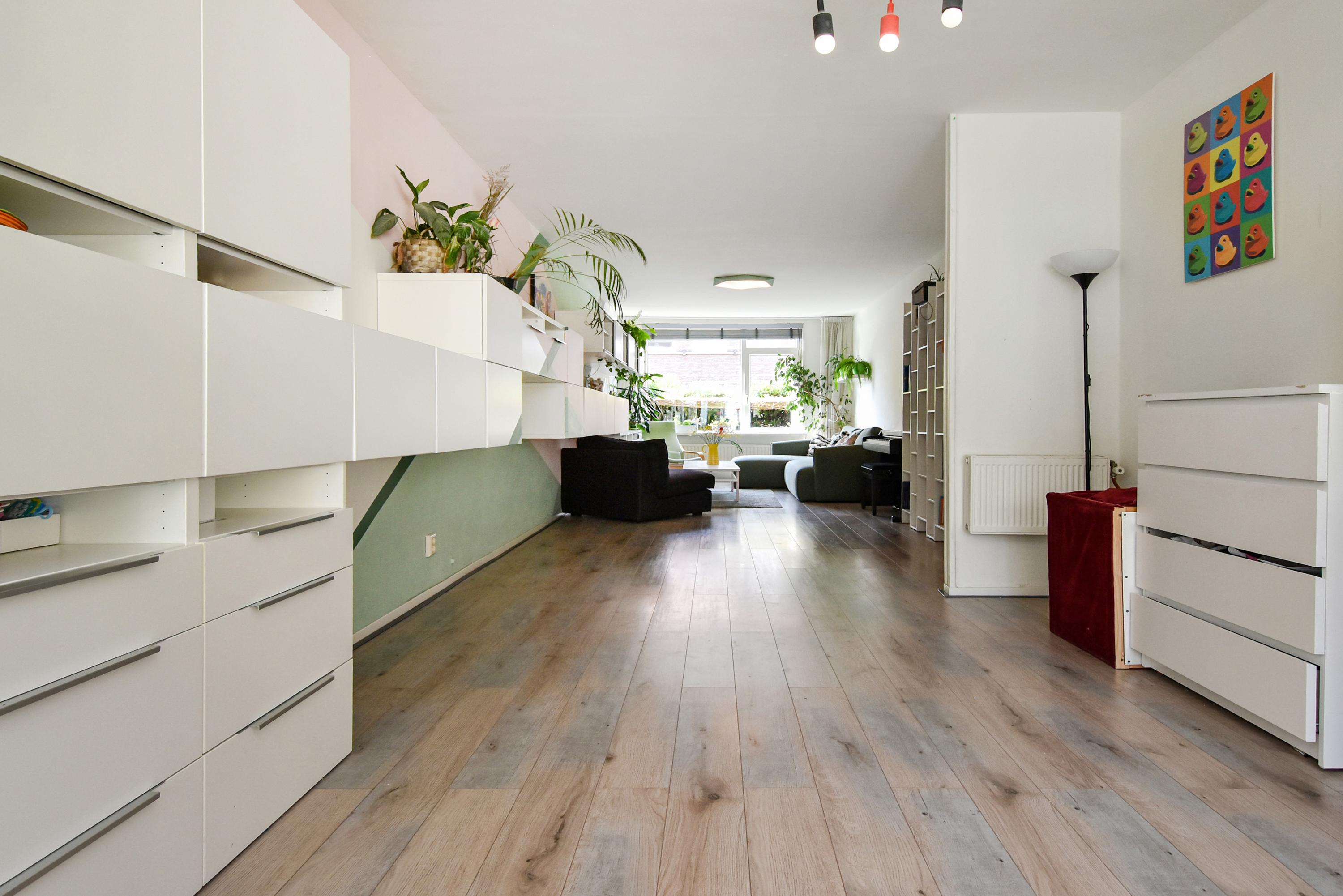 Appartement te koop: Ouverturestraat 102, 'S-Gravenhage