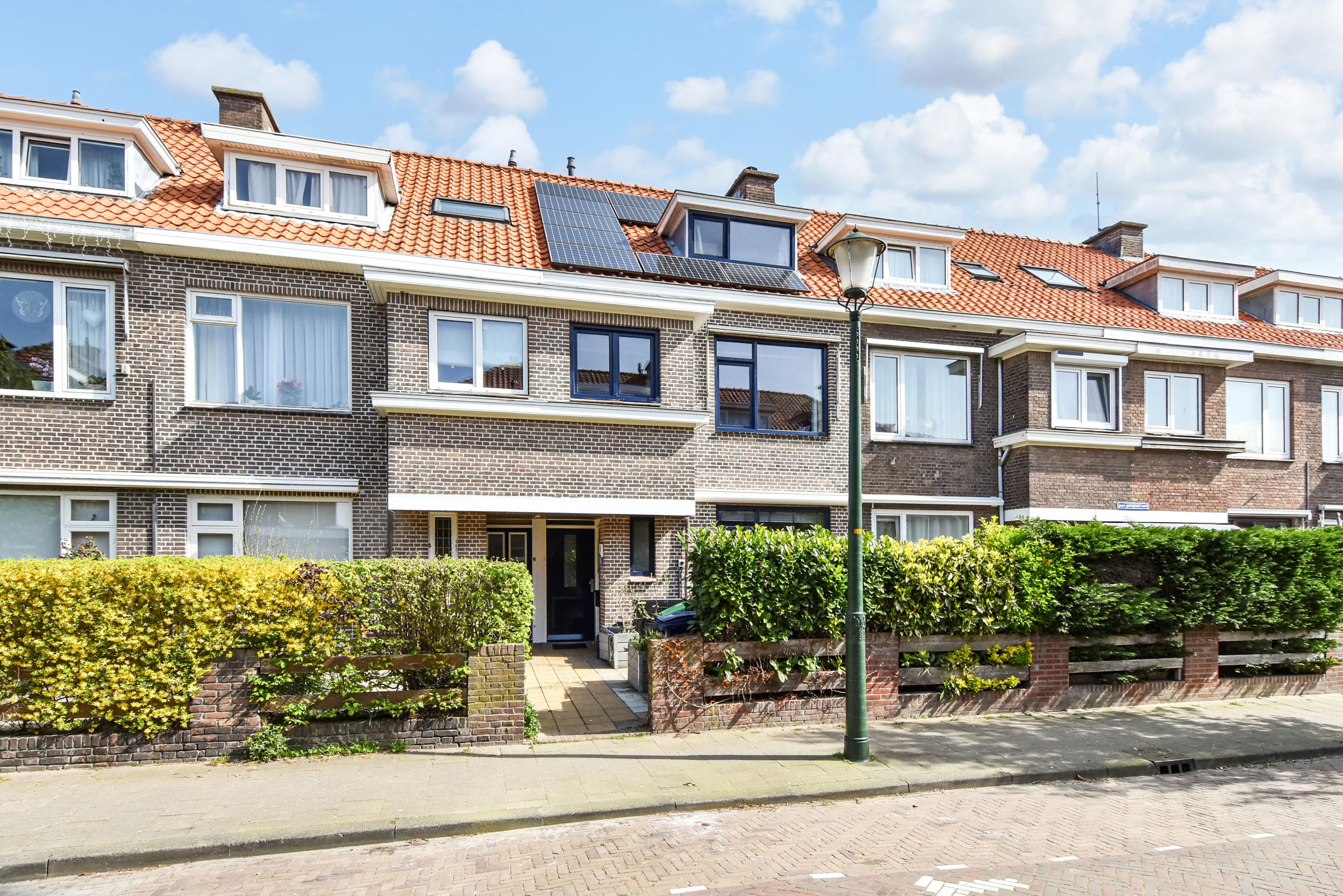 Ouverturestraat 102 in Den Haag