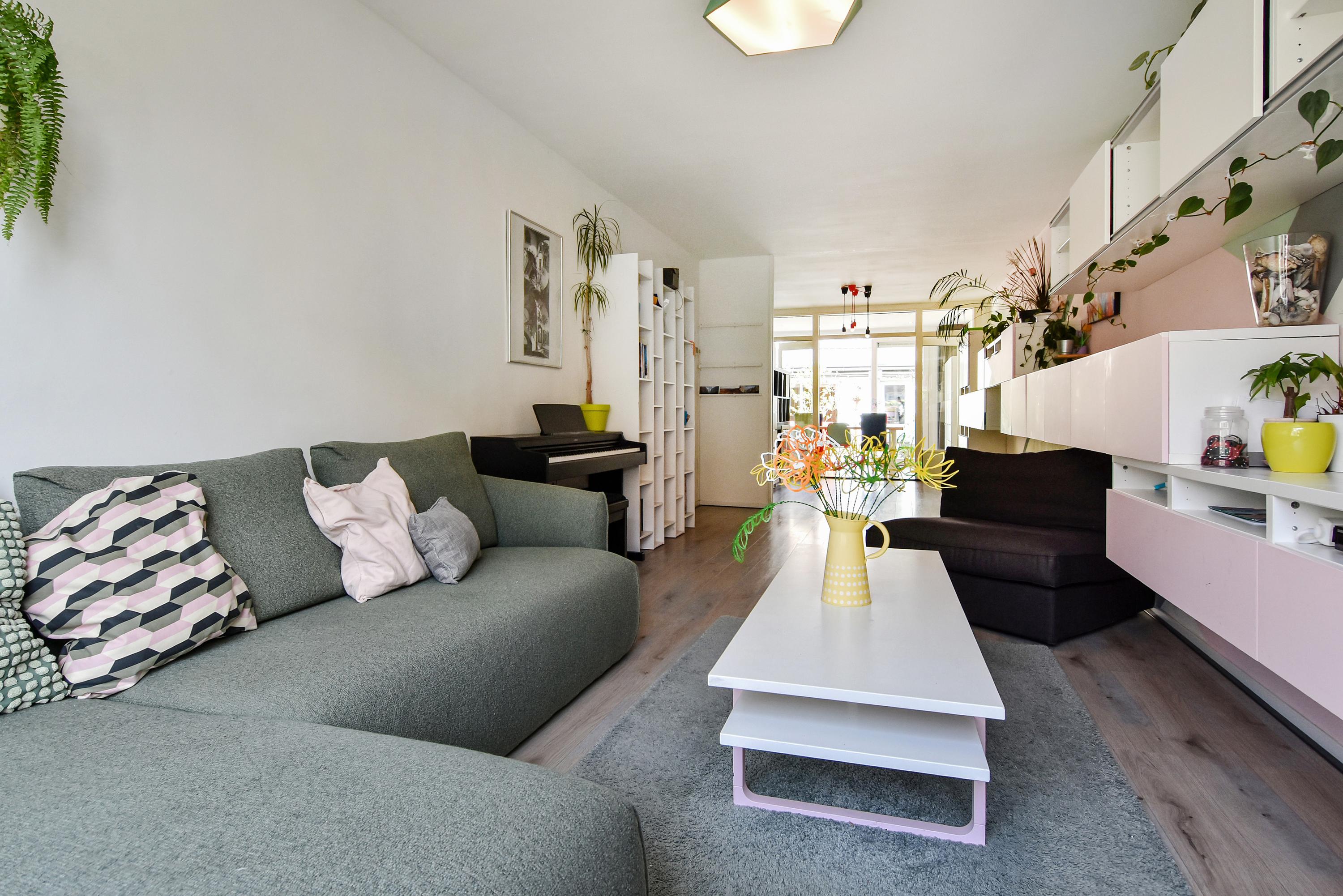 Appartement te koop: Ouverturestraat 102, 'S-Gravenhage