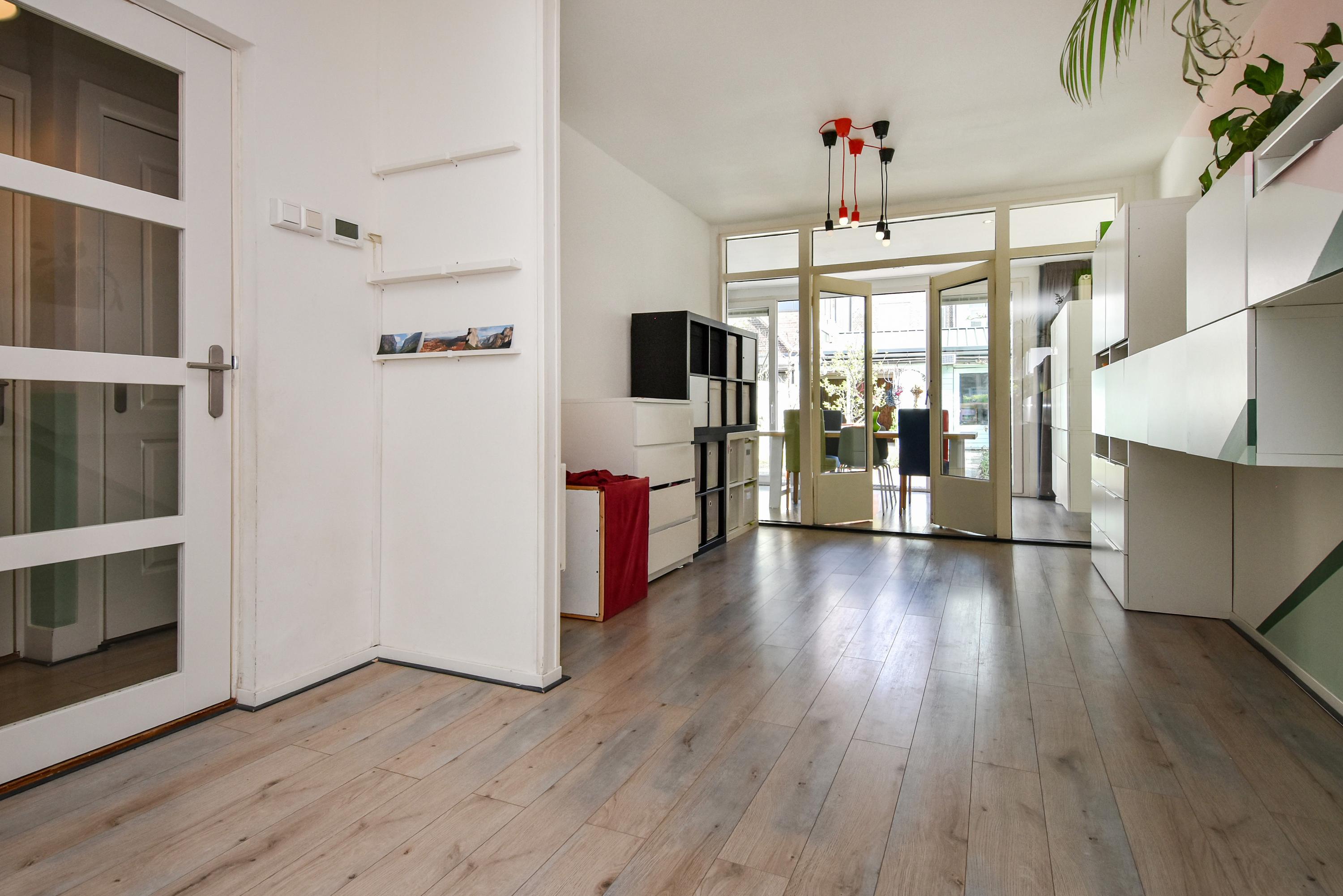 Appartement te koop: Ouverturestraat 102, 'S-Gravenhage