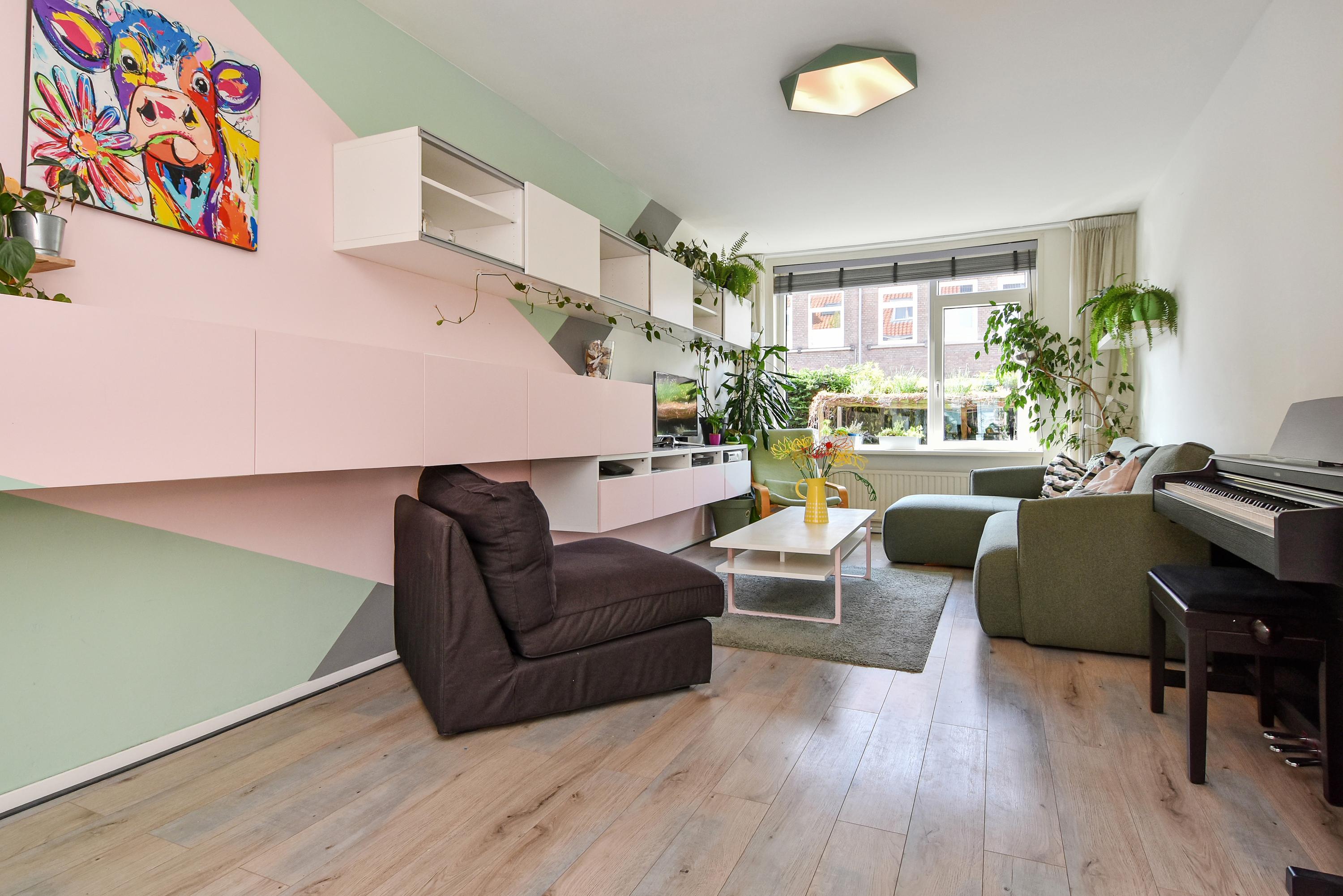 Appartement te koop: Ouverturestraat 102, 'S-Gravenhage