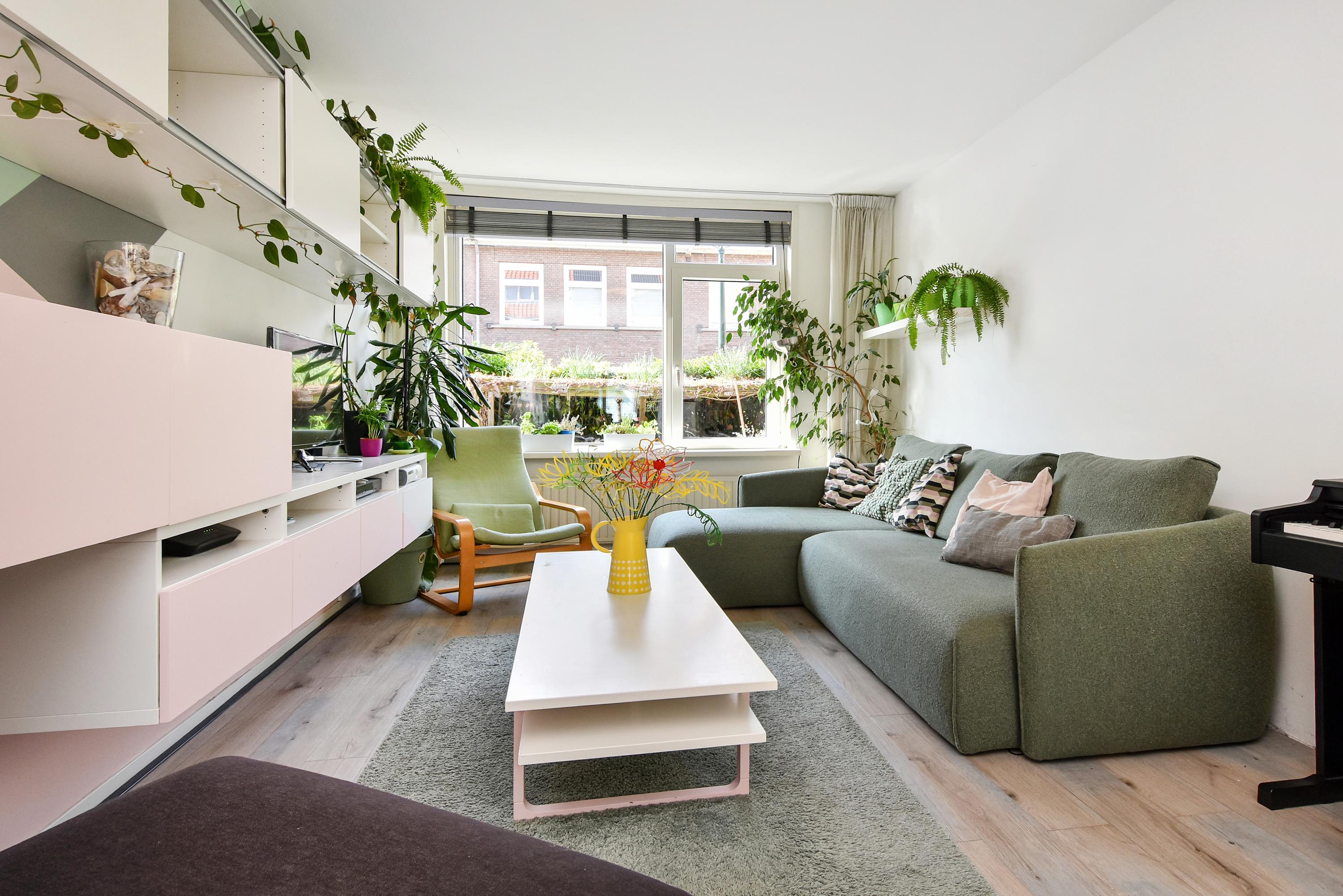 Appartement te koop: Ouverturestraat 102, 'S-Gravenhage