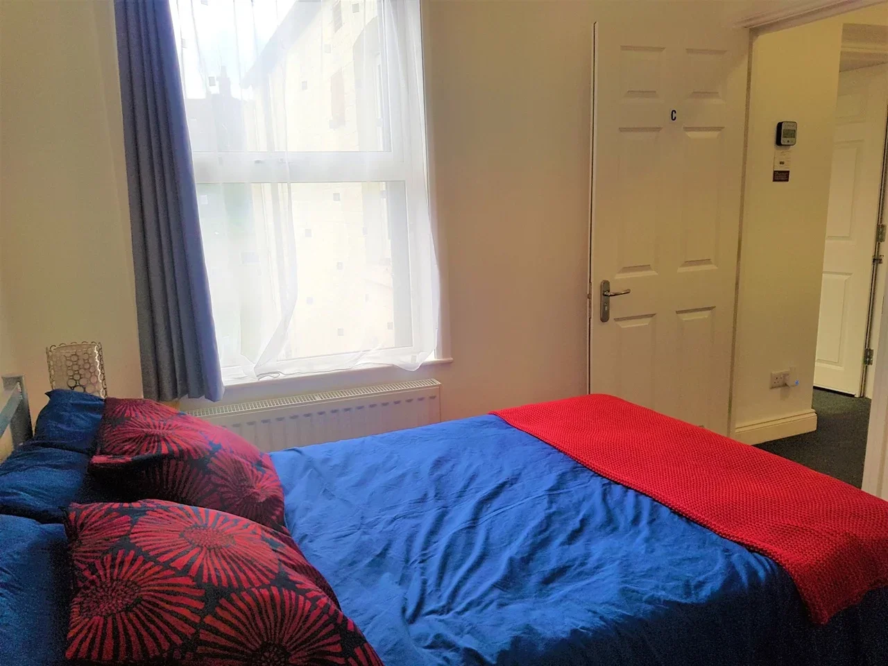 Room Malvern Road in Luton