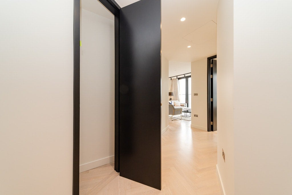 Flat Earl Street in Greater London