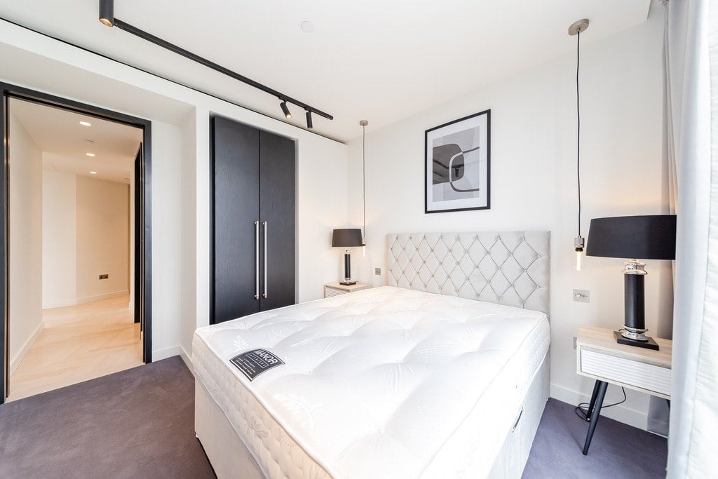 Flat Earl Street in Greater London