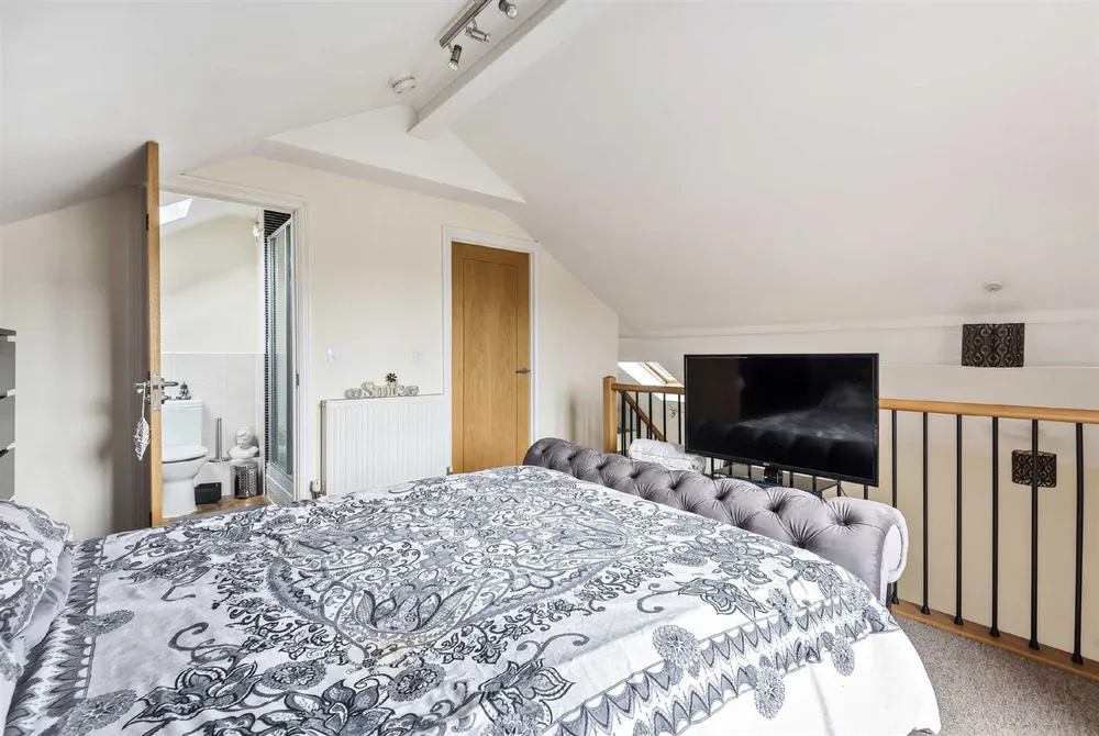 Flat Powhay Mills in Exeter
