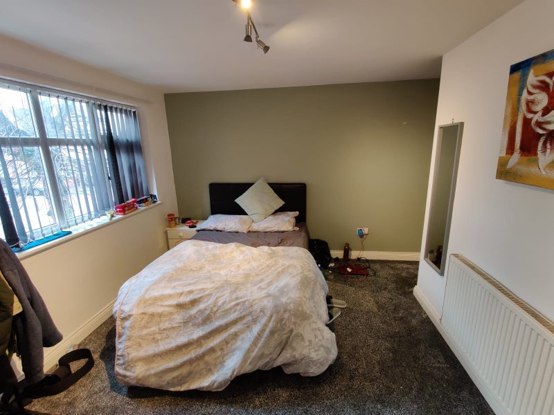 Room Winchester Avenue in Leicester