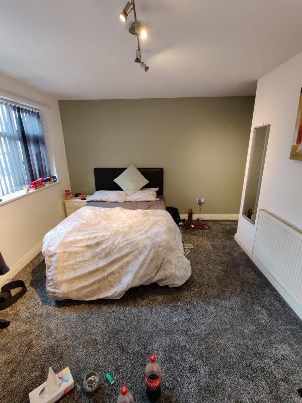 Room Winchester Avenue in Leicester