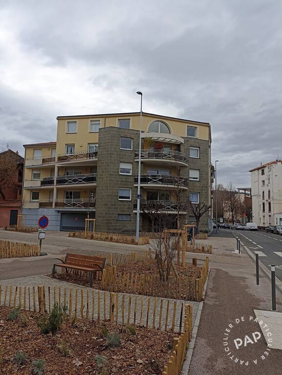Flat Avenue du Puy de Dôme in Clermont-Ferrand
