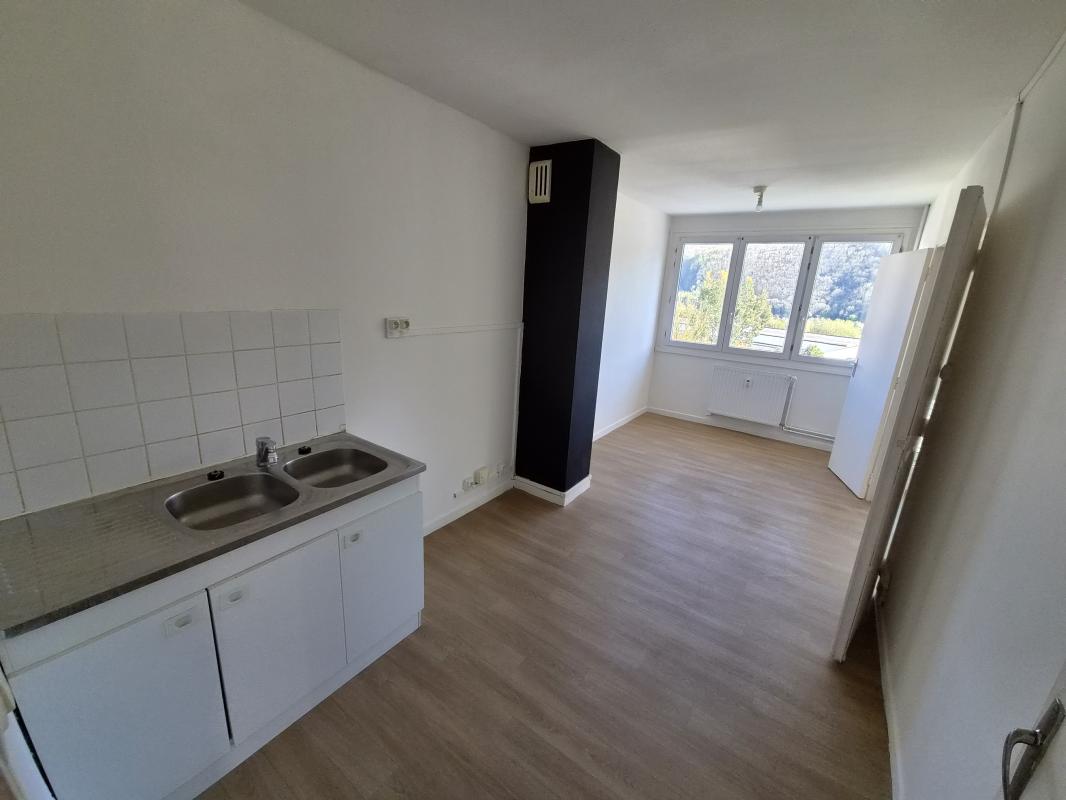 Flat Rue de l'Avenir in Bogny-sur-Meuse