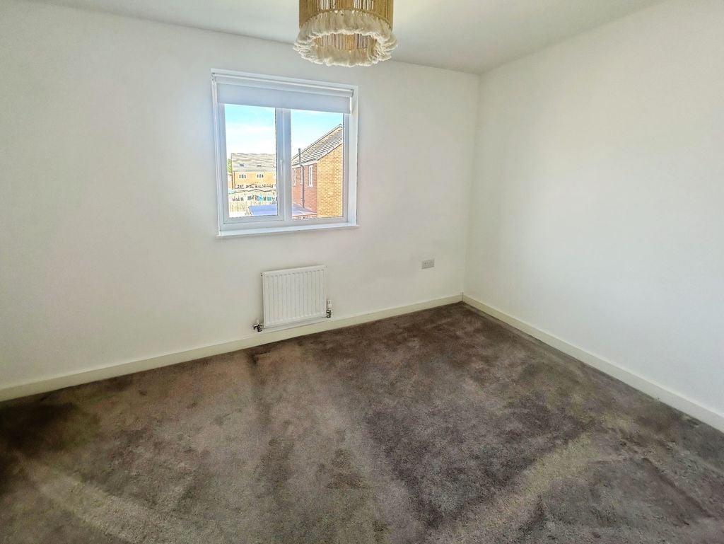 House Walton Heath Way in Ashington