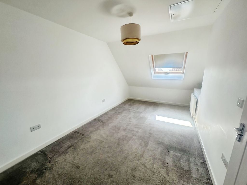 House Walton Heath Way in Ashington