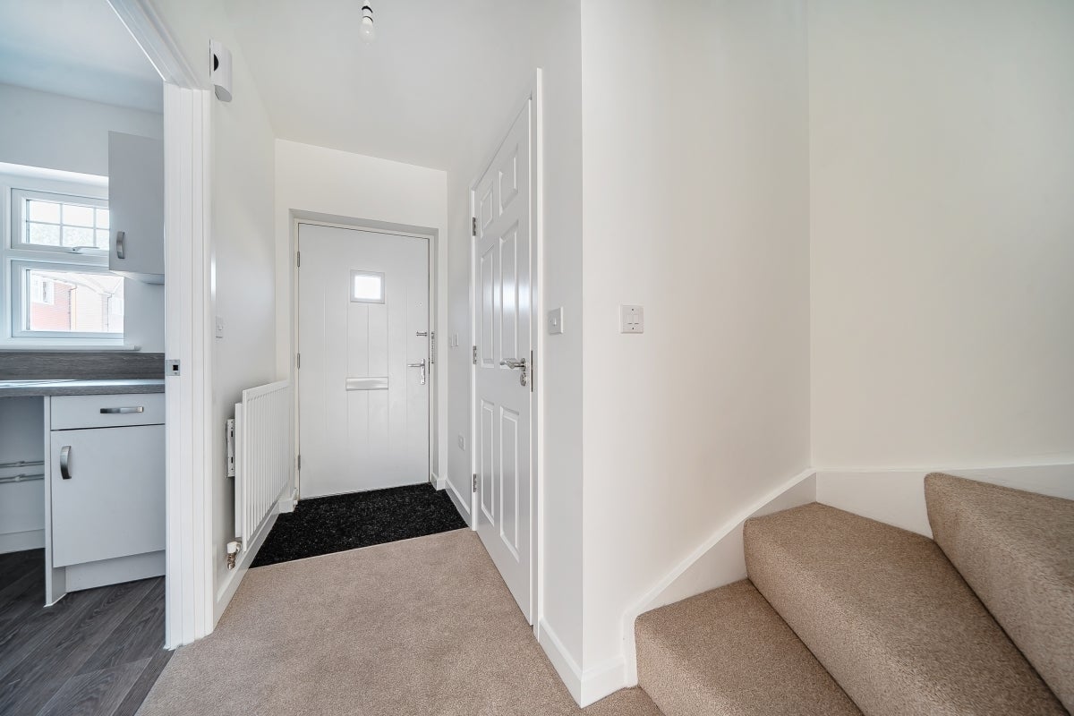 House Hollyview Close in Chichester
