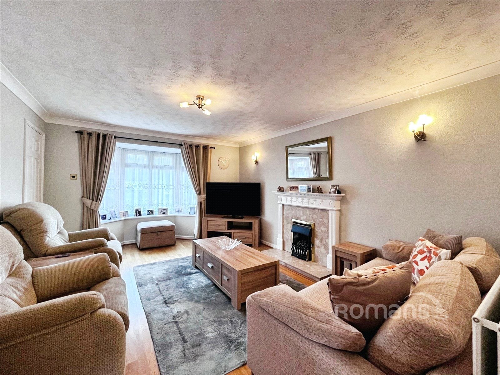 House Merlin Way in Rushmoor