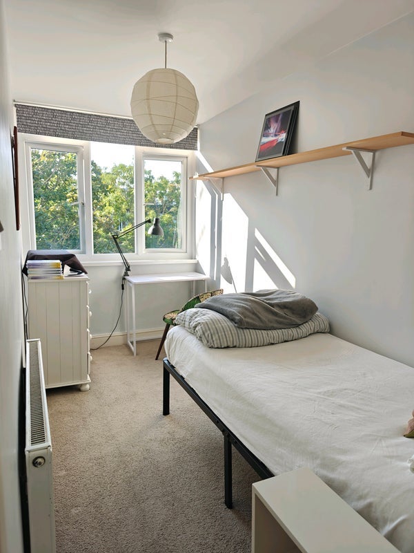 Room Carey Gardens in Greater London