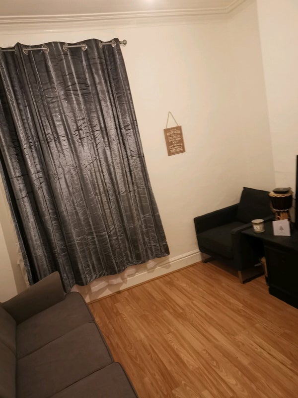 Room Holtby Street in Manchester