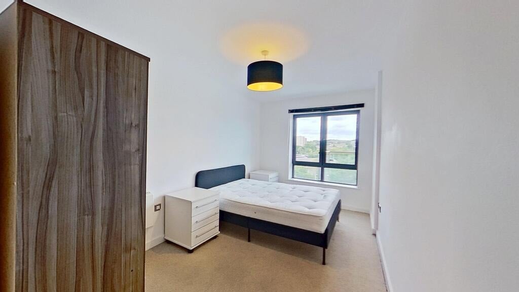 Flat Gotts Road in Leeds