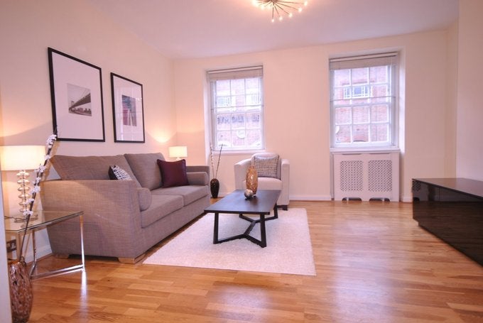 Flat Seymour Place in London