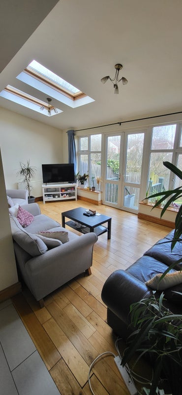 Room Birchwood Road in Greater London