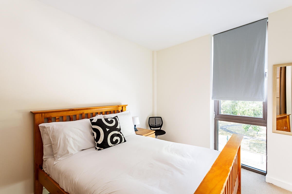 Flat Stockwell Street in Greater London