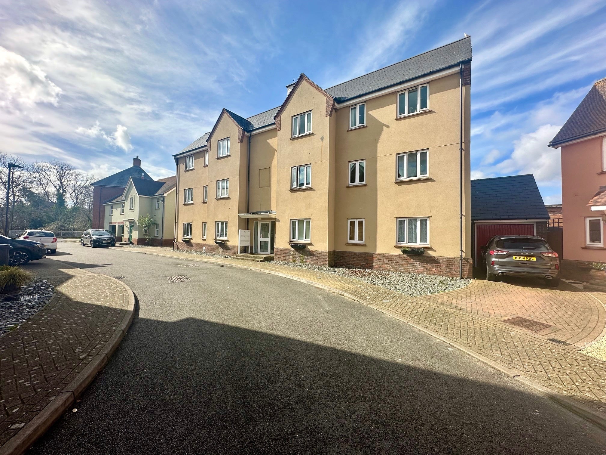 Flat Peter Taylor Avenue in Braintree