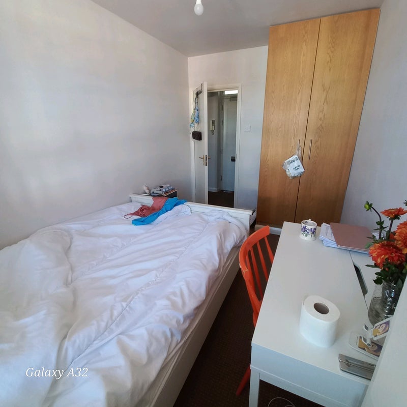 Room Ixworth Place in Greater London