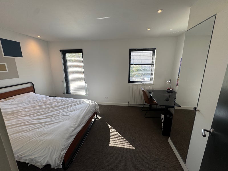 Room Clapham Manor Street in Greater London