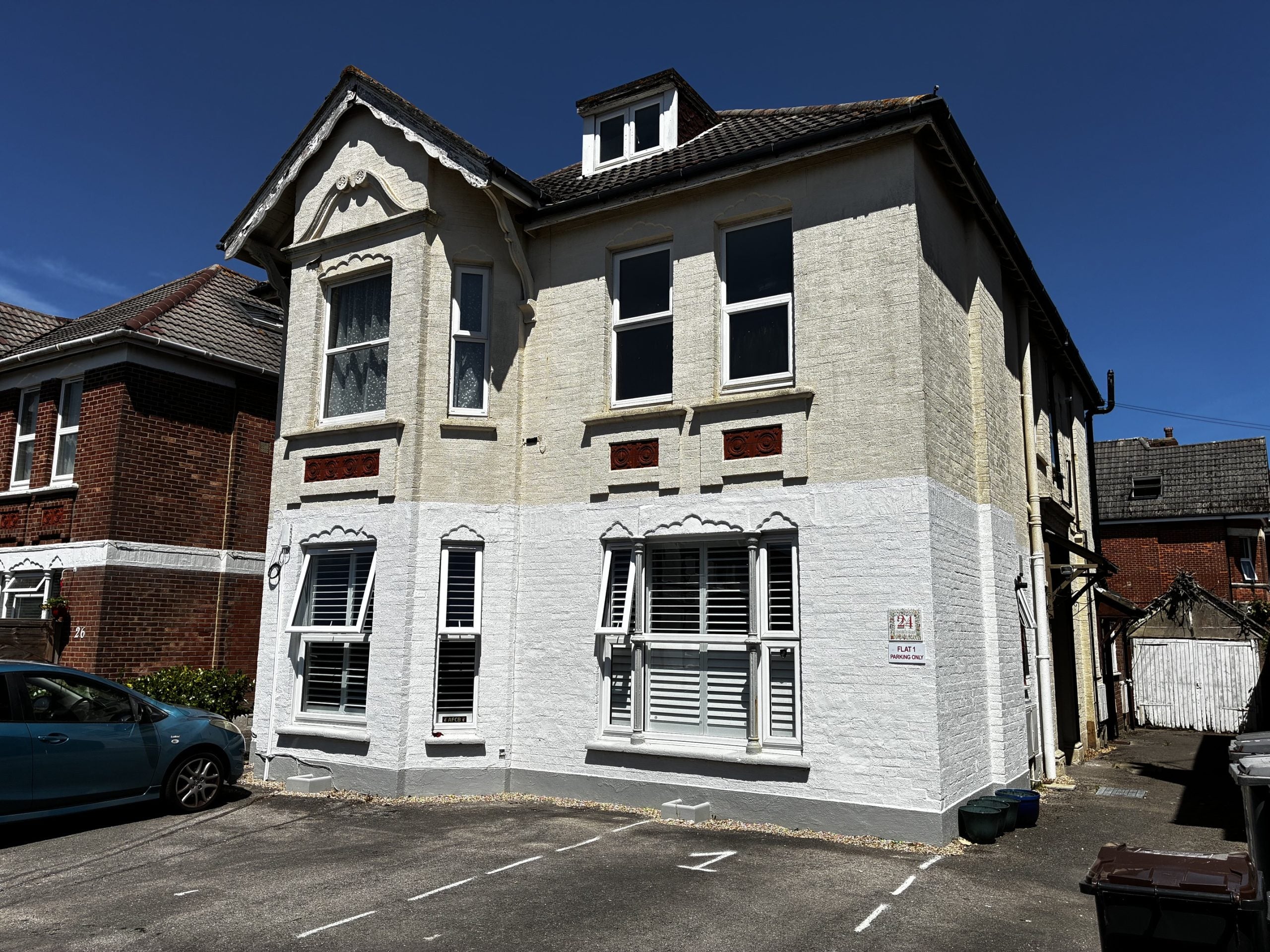 Flat Hamilton Road in Bournemouth