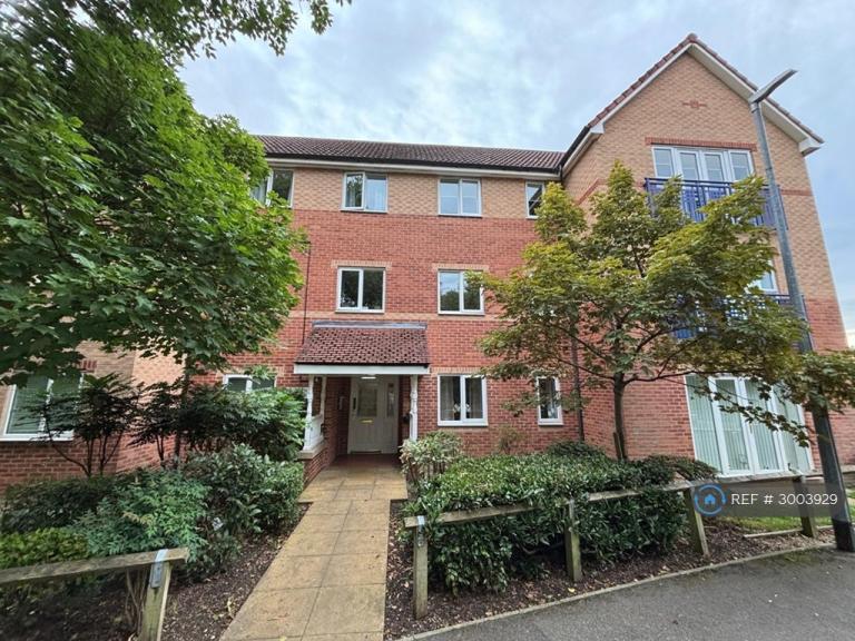 Flat Wain Avenue in Chesterfield