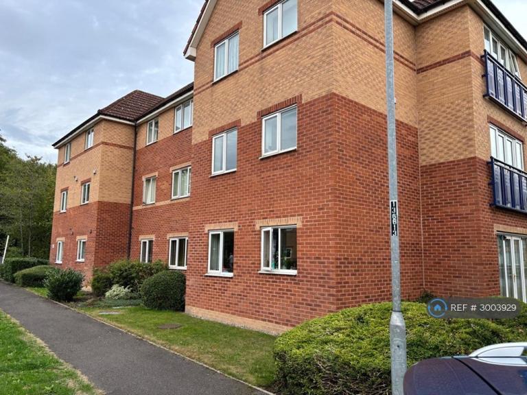 Flat Wain Avenue in Chesterfield