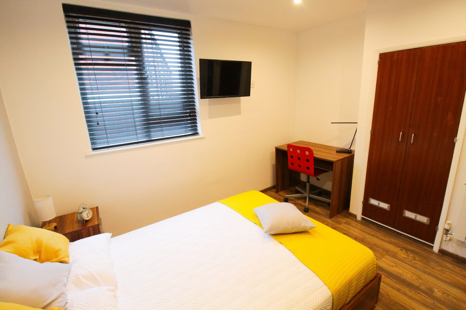 Room St Botolphs Crescent in Lincoln