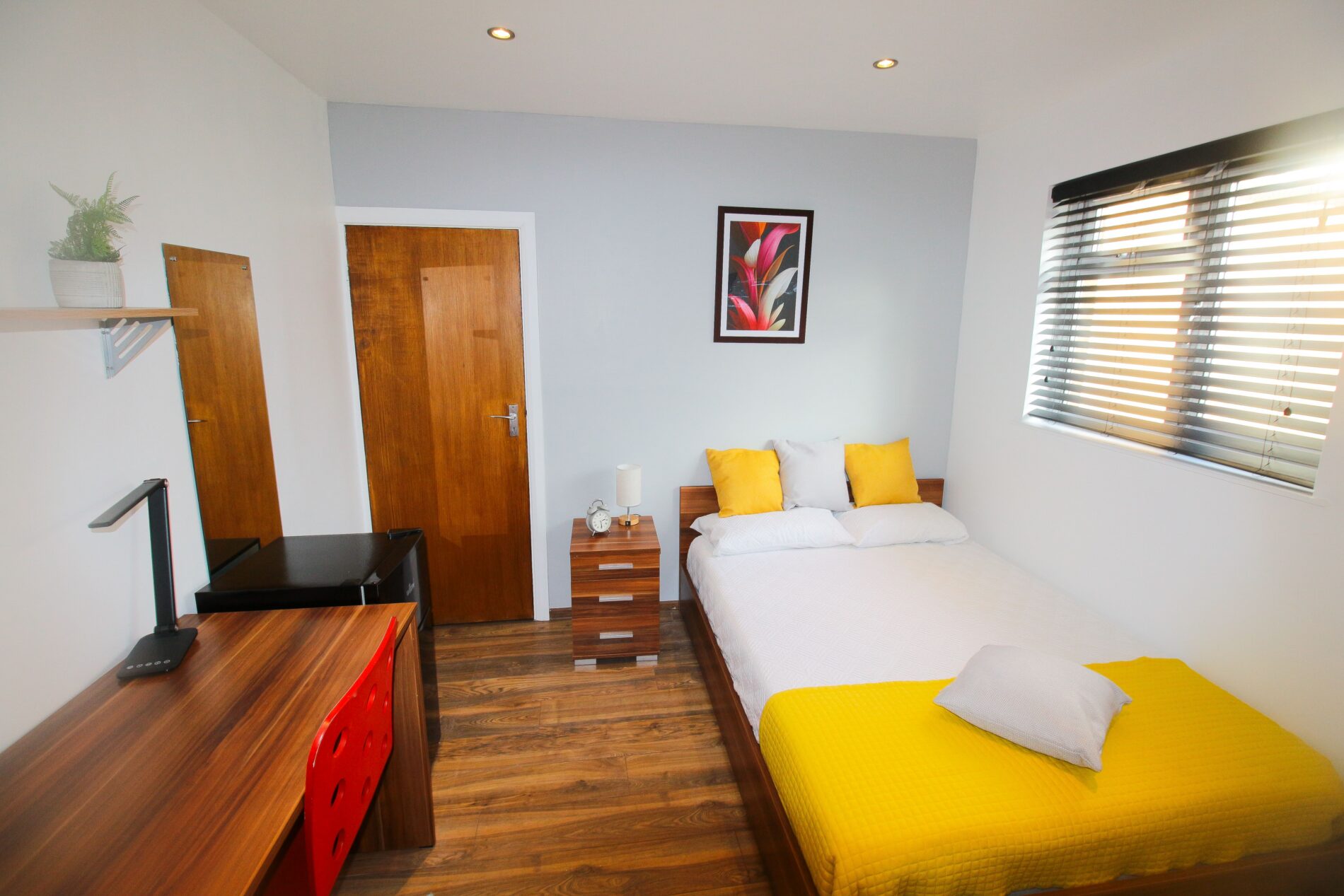Room St Botolphs Crescent in Lincoln