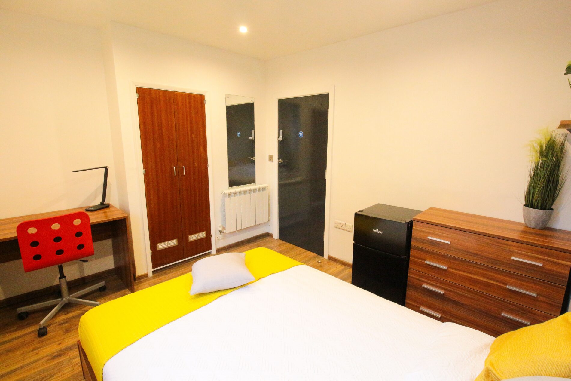 Room St Botolphs Crescent in Lincoln