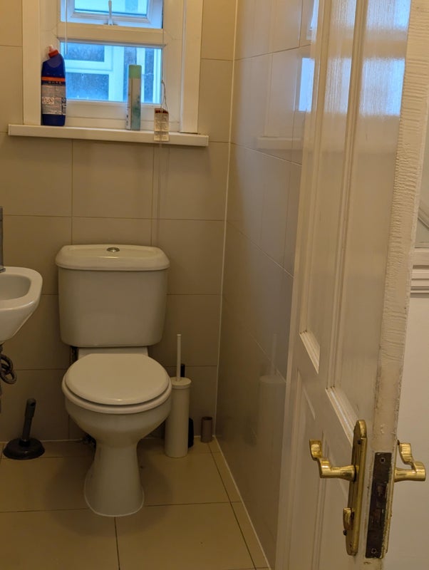 Room Silver Crescent in Greater London