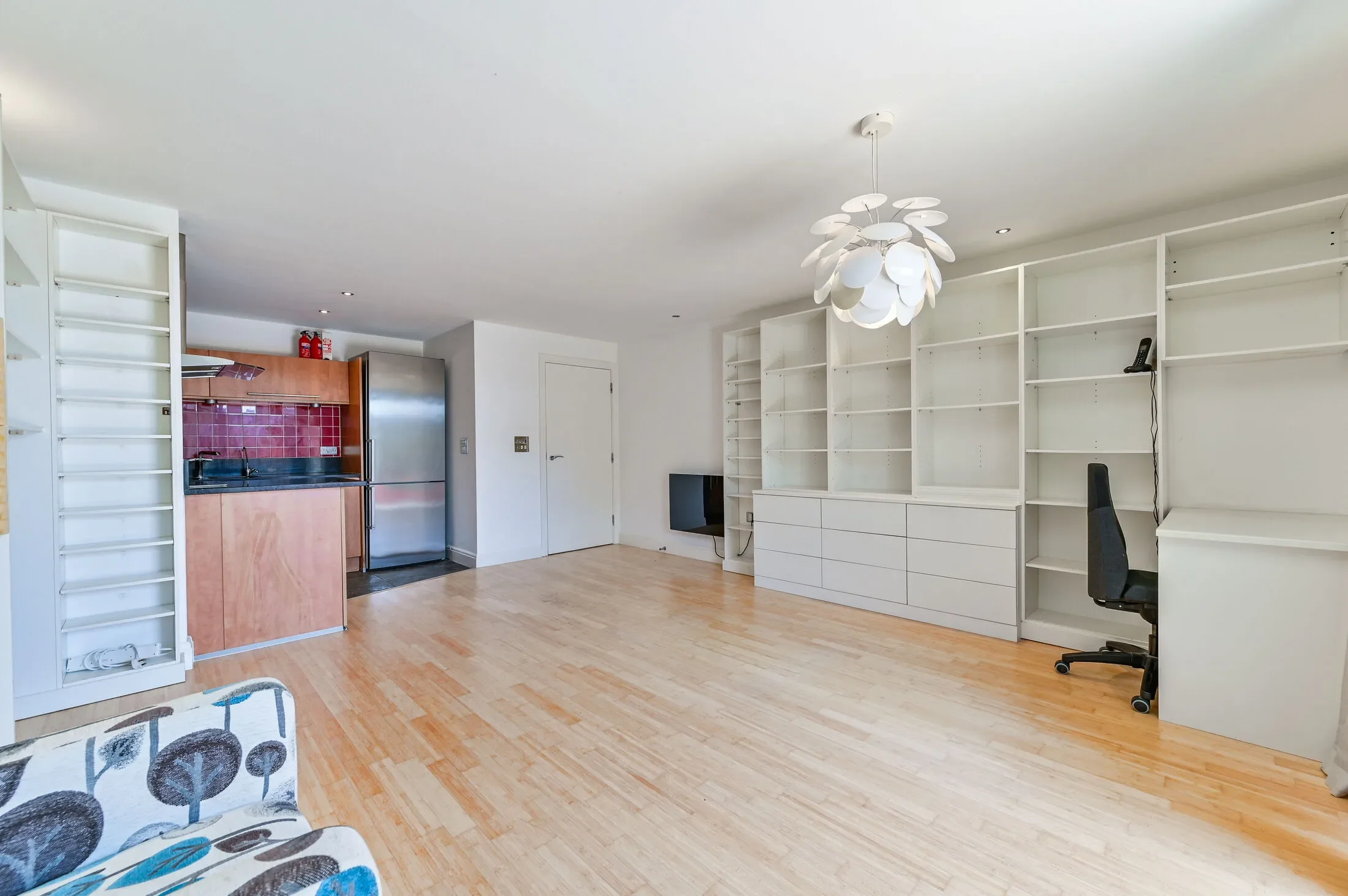 Flat Regent's Park Road in Greater London